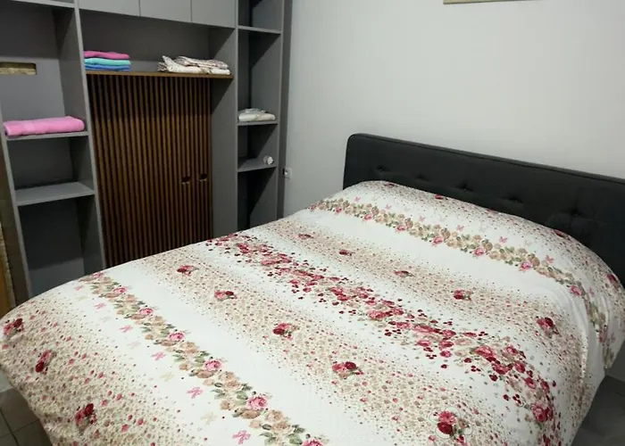 Urban Апартаменты *